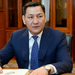 Абдил Сегизбаев: «Мен үчүн Садыр Жапаров саясатчы эмес»