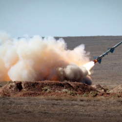 ВИДЕО - Орусия Казакстандагы полигондо ракетадан коргонуу жаңы системасын сынады