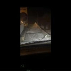 ВИДЕО – “Биринчи жолу эмес” Ошто мурдагы милиционер тепкичтер аркылуу унаасын айдады