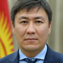 Мугалимдердин кагаз иштери 50 пайызга чейин кыскартылдыбы? Жооп…