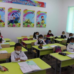 Бишкектин окуучулары үчүнчү чейректе окуусун мектепте улантуусу ыктымал