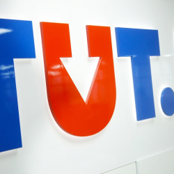 Беларусский суд лишил tut.by статуса приравнивающего его к СМИ