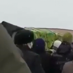 В Чечне террориста обезглавившего учителя во Франции похоронили с почестями героя