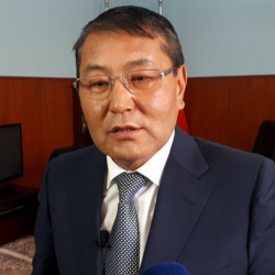 «Саясий өлүккө» айланган Мырзакматов элден чыгып, тентип калганда