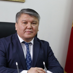 Арзыбек Кожошев: «Кыргызстан биринчи кезекте ички өндүрүштү колго алышы зарыл»