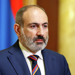 Премьер-министрдин качан кызматтан кетери айтылды