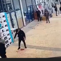 25 жаштагы бала агасын бычактап өлтүрдү