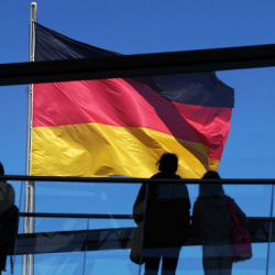 Германия менен Орусиянын арасын «кара мышык» араладыбы?