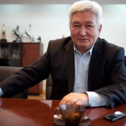 Куловдун Чехиядагы хан сарайы экинчи аялына тааныдыкбы?