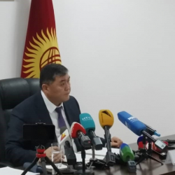 Камчыбек Ташиев: «Куйтурку ойлору ишке ашпайт. Ар бир талапкердин баскан кадамы көзөмөлдө»