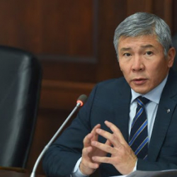 Мамытканов: 