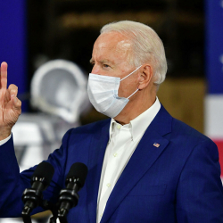 Конгресс 270тен ашык добуш менен Байденди президент деп бекитти