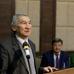 Бекболот Талгарбеков: «Бул парламент кыргыз элинин келечегине балта чапты»