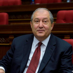 Армениянын президенти коронавирус жуктуруп алды... абалы оор