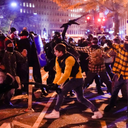 АКШда «куралдуу каршылык акциялары» болушу мүмкүн