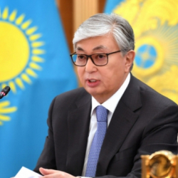 Токаев партиялардын парламентке өтүү чегин азайтууну сунуштады