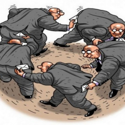 Экс-советник президента: Коррупция и лизоблюдство стали частью национальной культуры