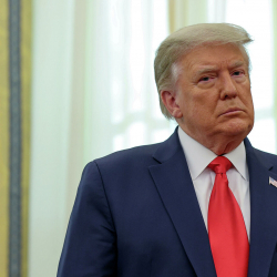 АКШ Сенатына Трампка импичмент жарыялоо беренеси тапшырылды