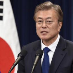 Кореянын лидери Садыр Жапаровду куттуктады