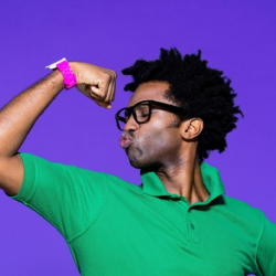 Эркектер эмне себептен жаш кезинде мактоону жакшы көрөт?