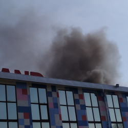 ВИДЕО - “Аю Grand” соода борбору өрттөнүп жатат