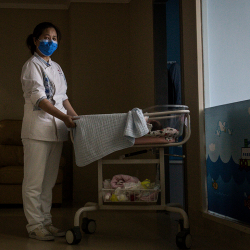 Кыргызстанда 28 бала Кавасаки синдромуна шектелип ооруканага жаткырылды