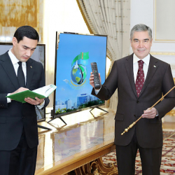 Президент Бердымухамедов уулун өзүнүн орун басары кылып дайындады