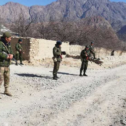 Кыргыз-тажик чек арасындагы курулуштар боюнча эки тараптуу комиссия түзүлмөй болду