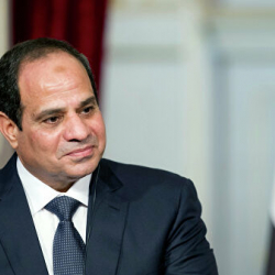 Египеттин президенти калкын аз балалуу болууга чакырды