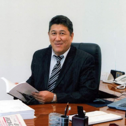 Чолпонбек Абыкеев: “Райымбек күнөөсүн моюнуна алып төлөчүсүн төлөдү, эми акталат”