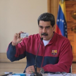 Венесуэланын президенти айдоочулук кесиби менен иштеп баштайт