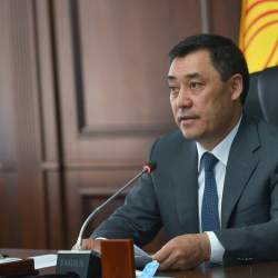 Жапаров судьяларга: «Бүгүнтөн баштап мен өзүм сиздерди коргоп берейин»