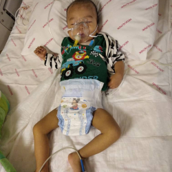 СҮРӨТ - Ак кан оорусуна кабылган кичинекей Али кайрымдуу адамдардын жардамына муктаж