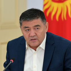 Көчөлөрдүн бирине Ташиевдин ысымы берилеби?