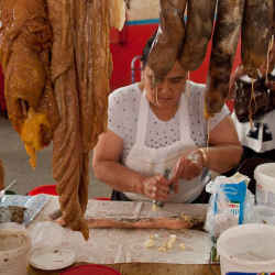 Кыргызстандан малдын ичеги-карыны сыртка көп сатылууда