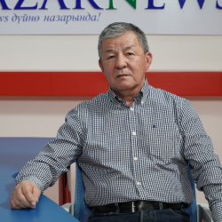 ВИДЕО – Исаков: “Чек ара маселесин жакшы түшүнбөй, беш жылдан ашык отурган депутаттар бар”