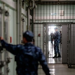 Мурдагы вице-мэр жана УКМКнын кызматкери 2 айга камалды