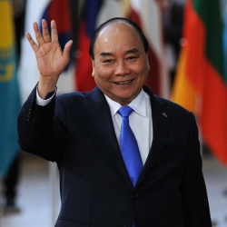 Путин поздравил Нгуен Суан Фука с избранием на пост президента Вьетнама