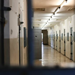 Мужчина попытался совершить суицид в ИВС УВД Оша