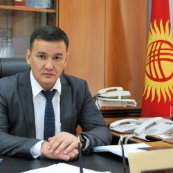 Асхат Түлөбердиев мыйзамдуу алкакта жазасын албай кутулуп кетеби?