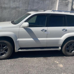 УКМК: Унааларды мыйзамсыз каттоого шектелип сектор башчы кармалды