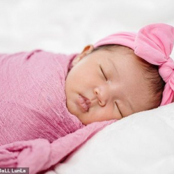 Женщины, испытывающие стресс в период зачатия ребенка, в два раза чаще рожают девочек