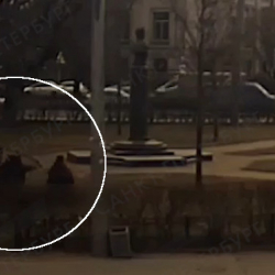 ВИДЕО - Санкт-Петербургдагы мушташта кыргызстандык жигит бычактан жаракат алды