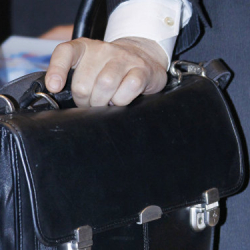 Чыккынчылыкка шектелгендердин экинчиси ким экени айтылды