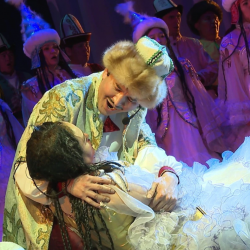 “Ак Мөөр” операсы дээрлик жыйырма жылдан кийин кайра коюлганы жатат