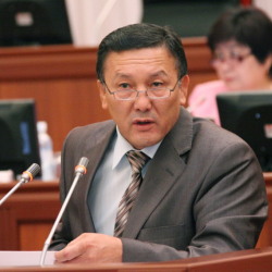 Туратбек Мадылбеков: «Бишкек шаардык кеңешке келген депутаттардын 90 пайызы олигархтардын жакындары»