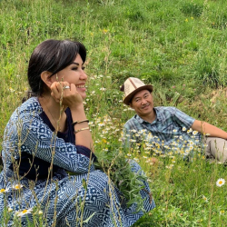 Эмил Токтошев «Ата Мекенден», аялы Рысгүл Акимжанова НДПКдан депутат