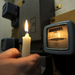 Министр электр энергиясы эмнеге кымбаттай турганын түшүндүрдү