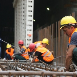 Из каких стран больше всего мигрантов работают в Москве?