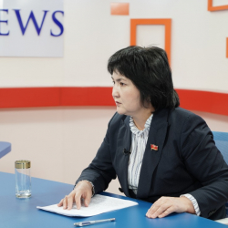 ВИДЕО - Айнура Осмонова: “21-кылымда бир айыл эмес, бир көчө электр энергиясыз турганы уят”